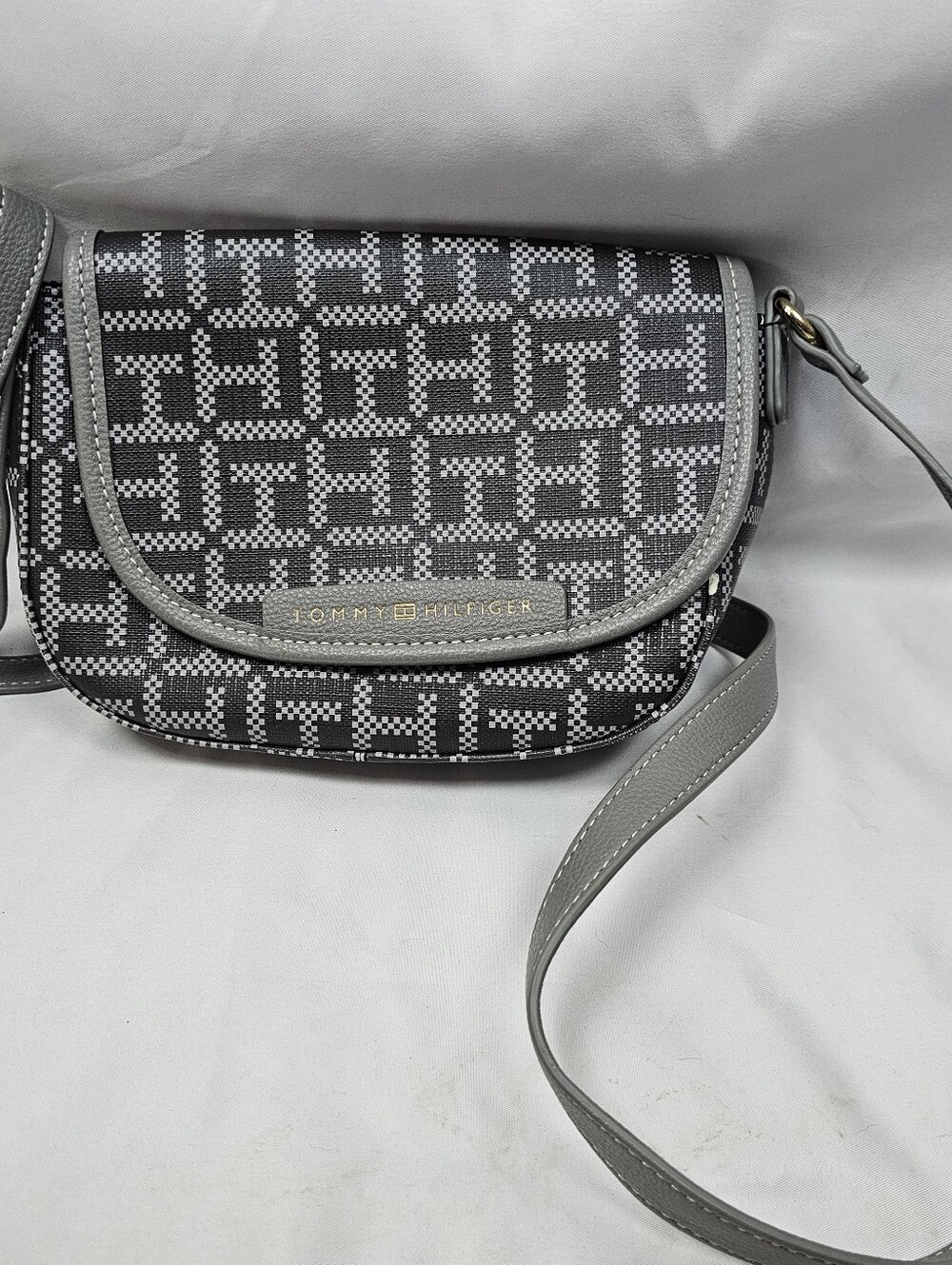 Tommy Hilfiger Monogram Saddle Crossbody Bag Purse Adjustable Straps